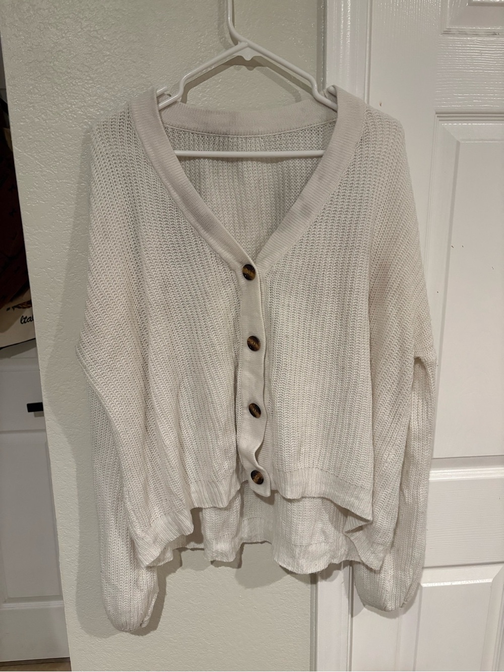 Women’s white Open-Knit Button Cardigan Sweater (has discoloration)